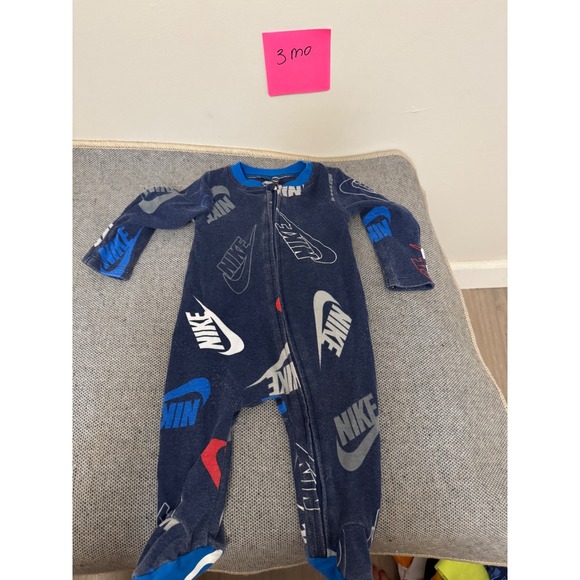 Nike Under Armour Baby Sleepers Footed Pajamas Bundle 3-6 Months - Picture 1 of 3